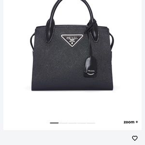 Meet your Posher, Christa